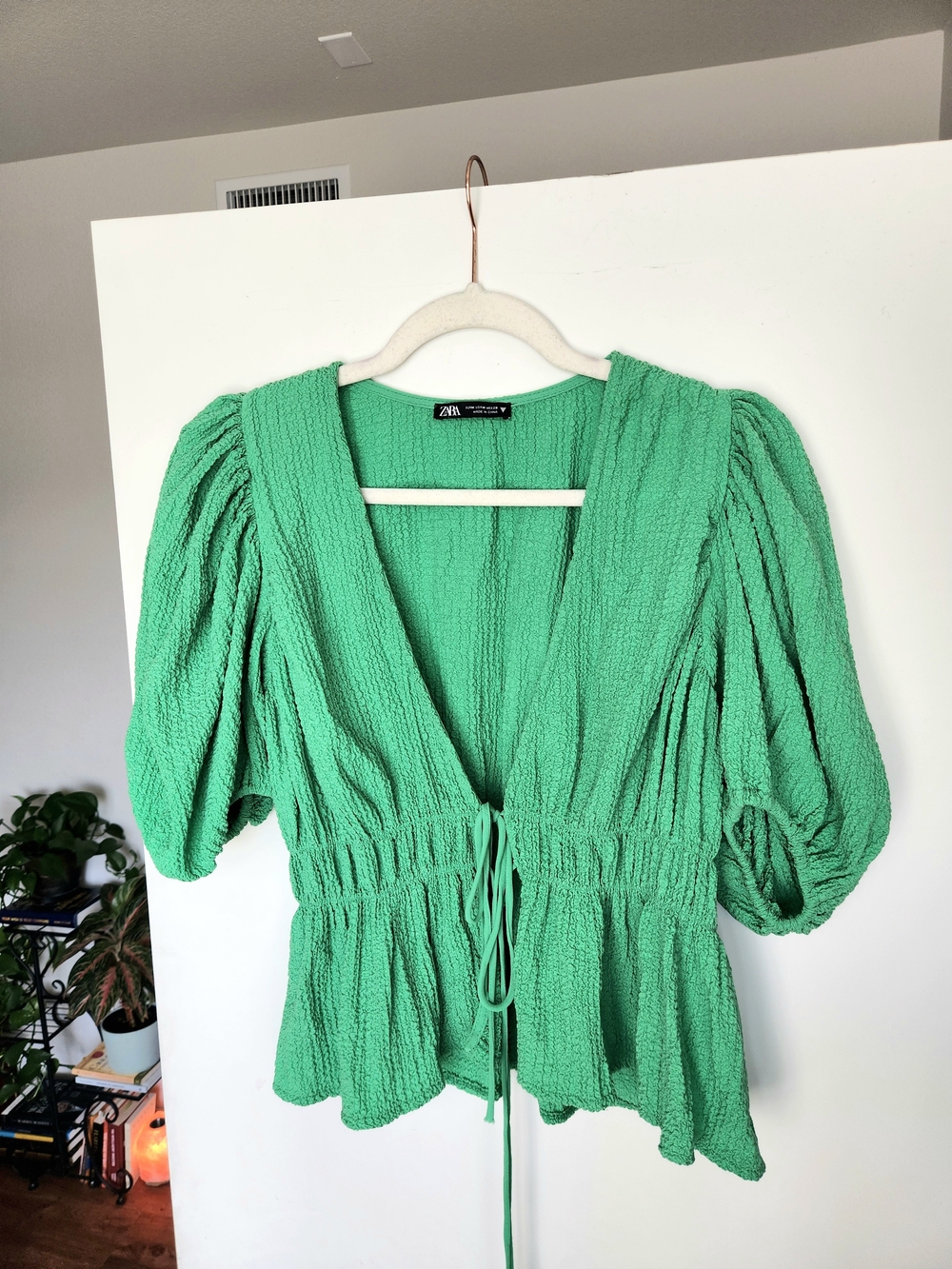 Zara Mint Green Puff-Sleeve Textured Peplum Top